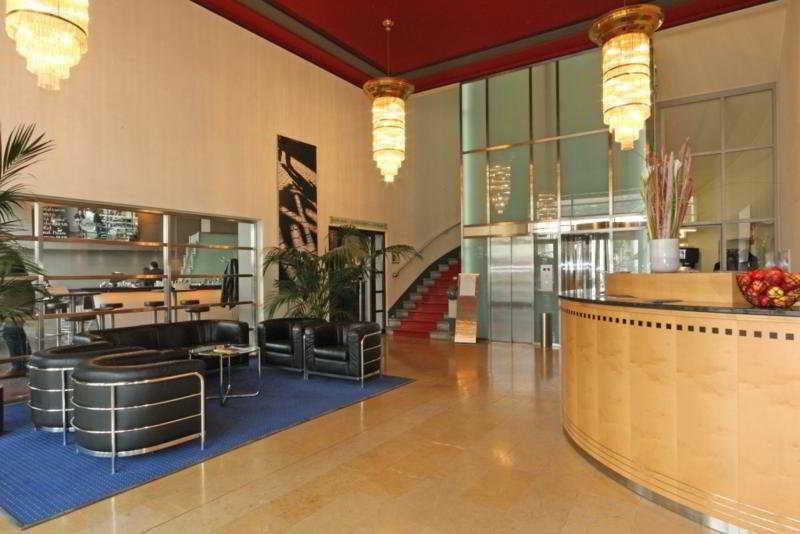 Art Deco Hotel Elite Бил Интериор снимка