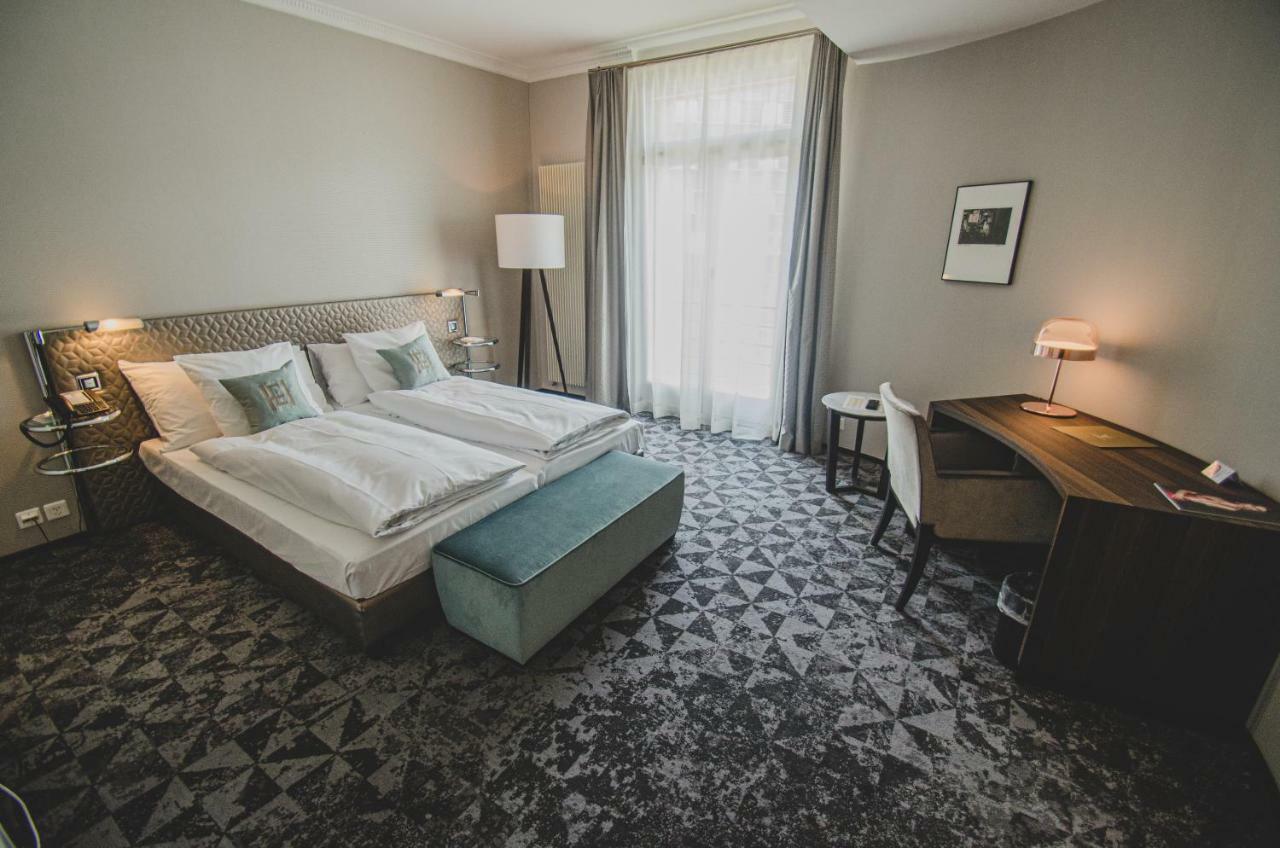 Art Deco Hotel Elite Бил Екстериор снимка
